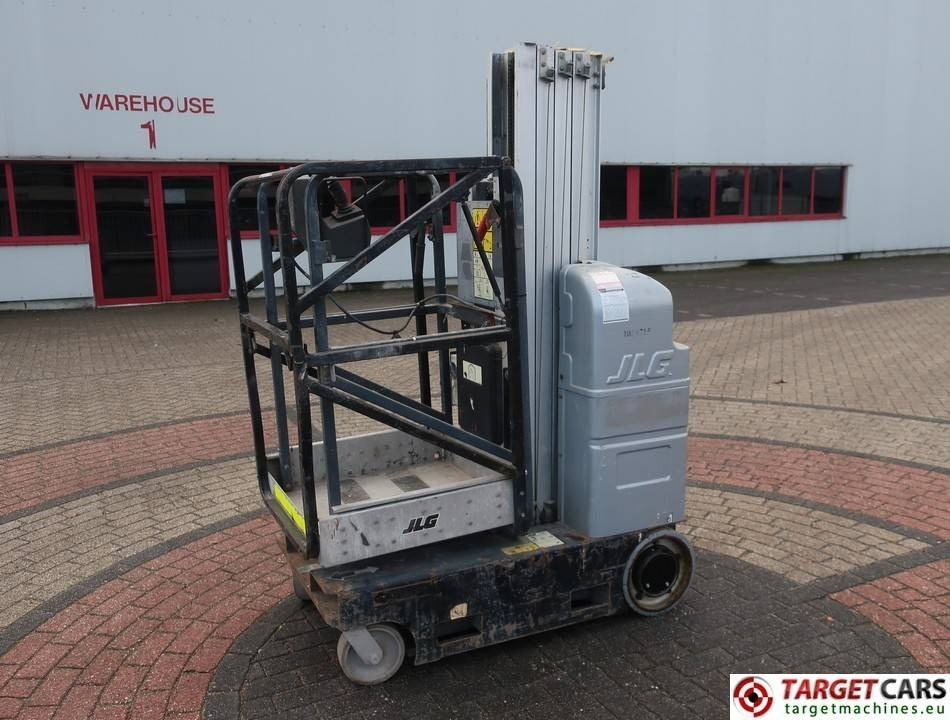 JLG 20MVL Electric Vertical Mast Work Lift 798cm - Henkilönostin: kuva JLG 20MVL Electric Vertical Mast Work Lift 798cm - Henkilönostin JLG 20MVL Electric Vertical Mast Work Lift 798cm - Henkilönostin: kuva JLG 20MVL Electric Vertical Mast Work Lift 798cm - Henkilönostin