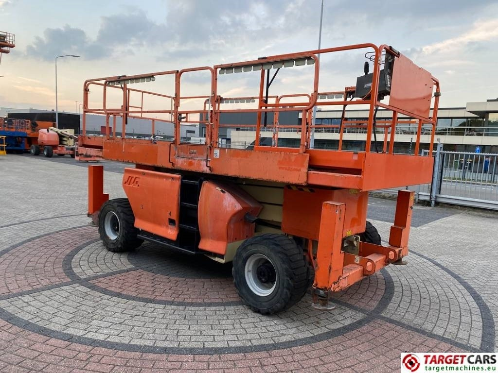 JLG 3394RT Diesel 4x4 Scissor Work Lift 1206cm - Saksilava: kuva JLG 3394RT Diesel 4x4 Scissor Work Lift 1206cm - Saksilava JLG 3394RT Diesel 4x4 Scissor Work Lift 1206cm - Saksilava: kuva JLG 3394RT Diesel 4x4 Scissor Work Lift 1206cm - Saksilava