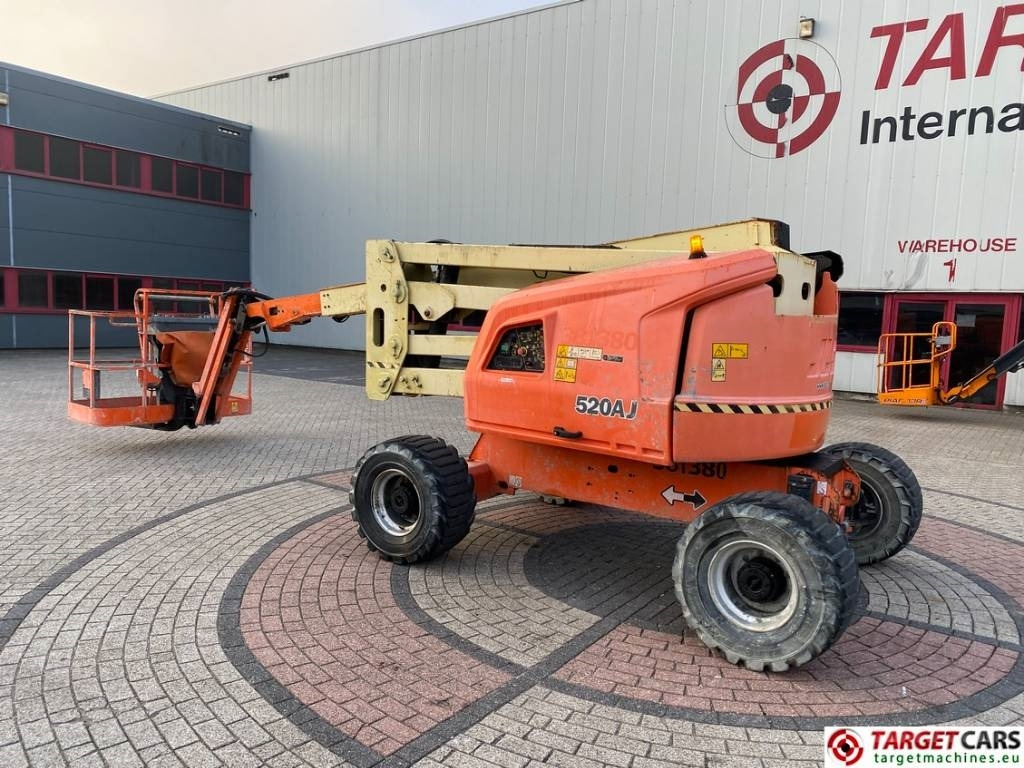 JLG 520AJ Articulated 4x4 Diesel Boom Work Lift 1800cm - Puomilava: kuva JLG 520AJ Articulated 4x4 Diesel Boom Work Lift 1800cm - Puomilava JLG 520AJ Articulated 4x4 Diesel Boom Work Lift 1800cm - Puomilava: kuva JLG 520AJ Articulated 4x4 Diesel Boom Work Lift 1800cm - Puomilava