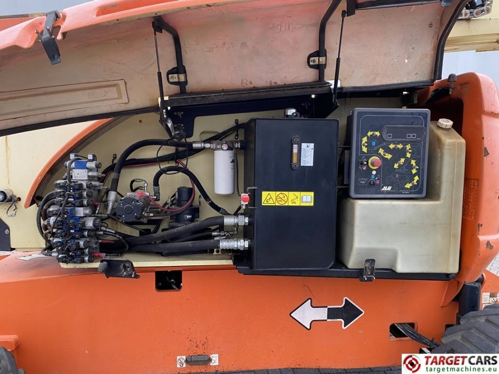 Puomilava JLG 800AJ Articulated 4x4 Diesel Boom Work Lift 2538cm: kuva Puomilava JLG 800AJ Articulated 4x4 Diesel Boom Work Lift 2538cm
