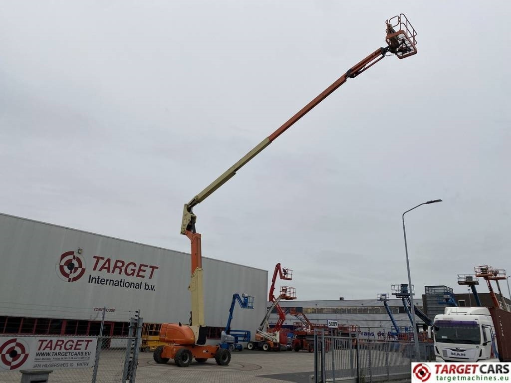 Puomilava JLG 800AJ Articulated 4x4 Diesel Boom Work Lift 2538cm: kuva Puomilava JLG 800AJ Articulated 4x4 Diesel Boom Work Lift 2538cm
