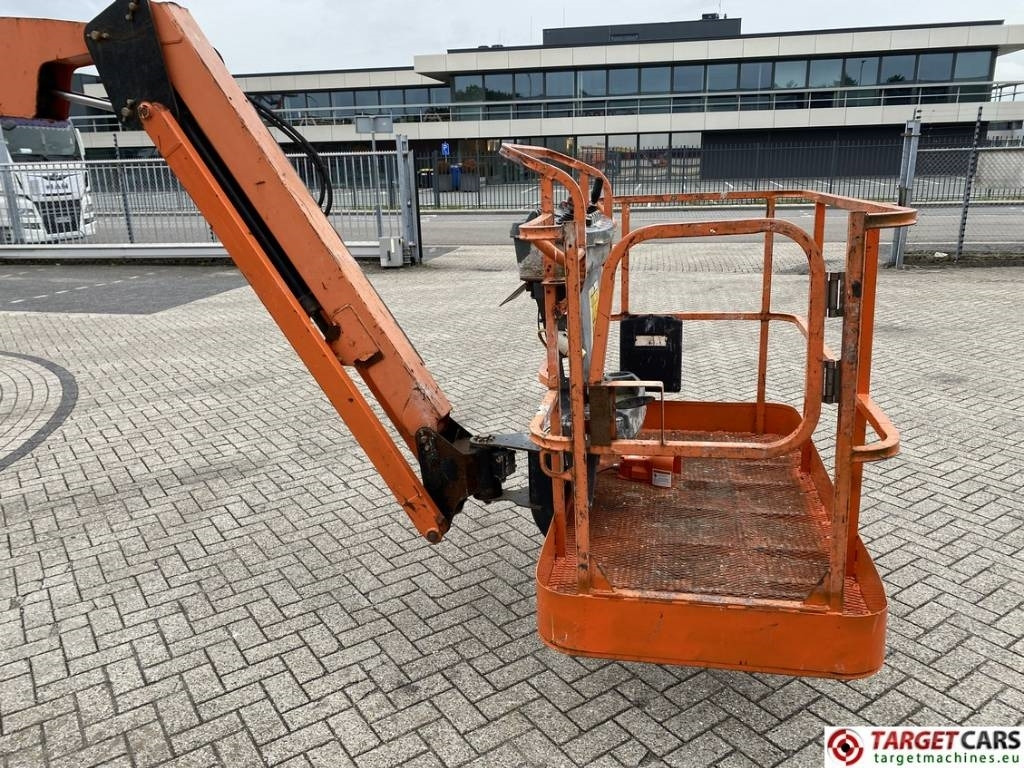 Puomilava JLG 800AJ Articulated 4x4 Diesel Boom Work Lift 2538cm: kuva Puomilava JLG 800AJ Articulated 4x4 Diesel Boom Work Lift 2538cm