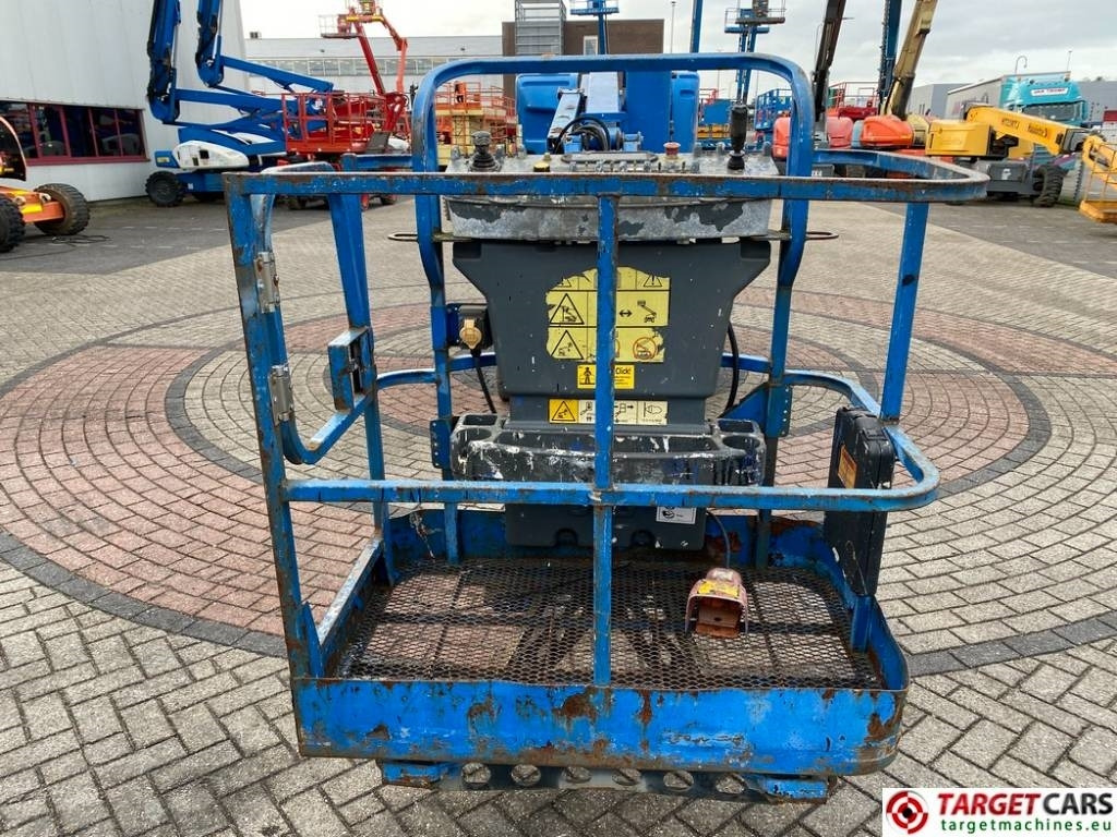 Puomilava JLG E300AJP Articulated Jib Plus Boom Work Lift 1097cm: kuva Puomilava JLG E300AJP Articulated Jib Plus Boom Work Lift 1097cm