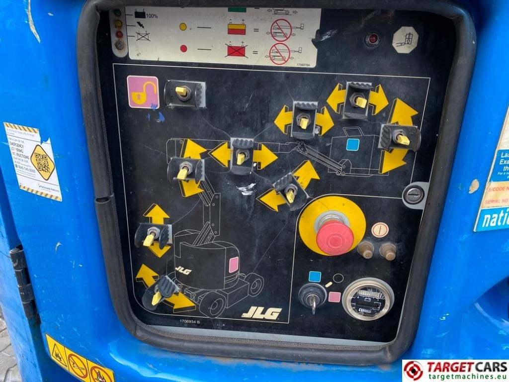 Puomilava JLG E300AJP Articulated Jib Plus Boom Work Lift 1097cm: kuva Puomilava JLG E300AJP Articulated Jib Plus Boom Work Lift 1097cm