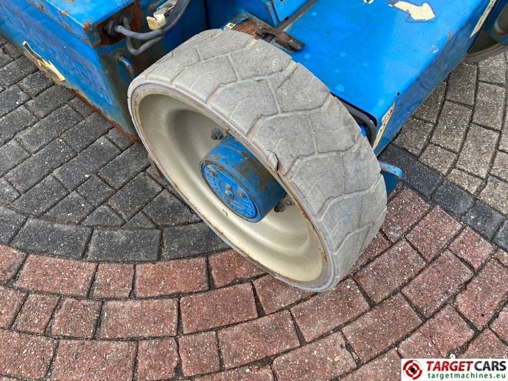 Puomilava JLG E300AJP Articulated Jib Plus Boom Work Lift 1097cm: kuva Puomilava JLG E300AJP Articulated Jib Plus Boom Work Lift 1097cm