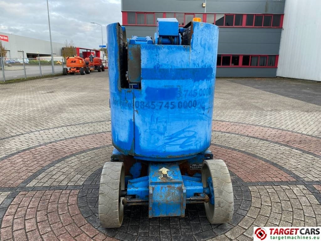 Puomilava JLG E300AJP Articulated Jib Plus Boom Work Lift 1097cm: kuva Puomilava JLG E300AJP Articulated Jib Plus Boom Work Lift 1097cm