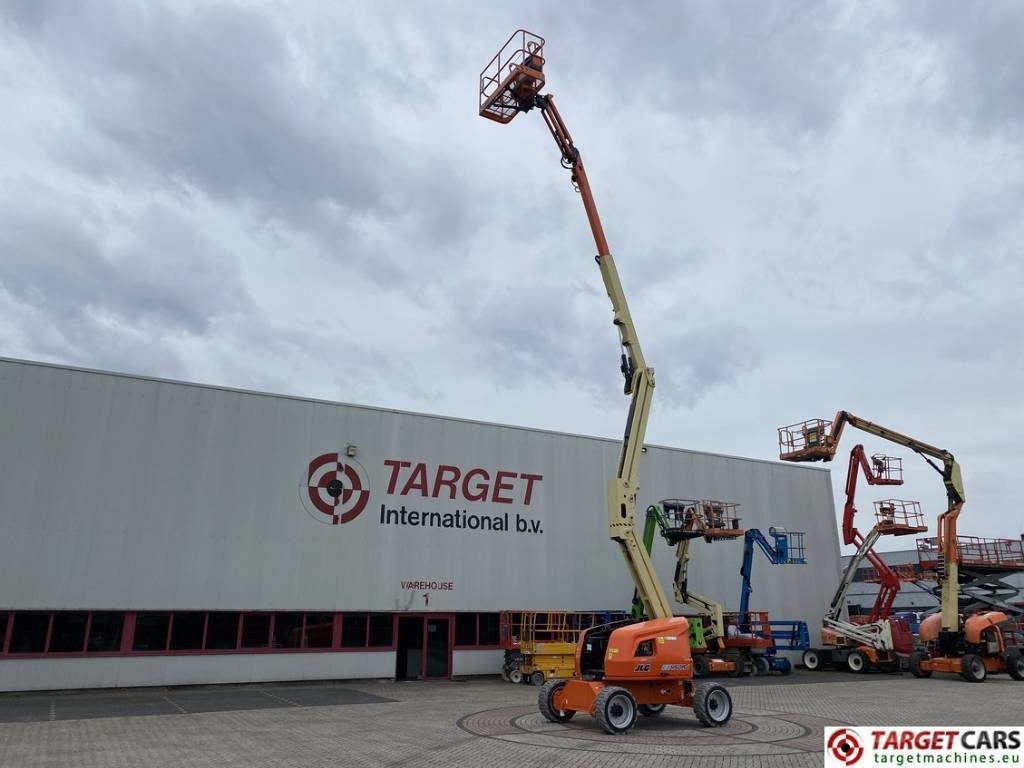 JLG EC450AJ Articulated Lithium-Ion Boom Lift 1572cm - Puomilava: kuva JLG EC450AJ Articulated Lithium-Ion Boom Lift 1572cm - Puomilava JLG EC450AJ Articulated Lithium-Ion Boom Lift 1572cm - Puomilava: kuva JLG EC450AJ Articulated Lithium-Ion Boom Lift 1572cm - Puomilava