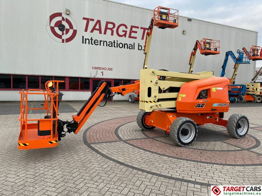JLG EC450AJ Lithium-Ion Articulated Boom Lift 1572cm - Puomilava: kuva JLG EC450AJ Lithium-Ion Articulated Boom Lift 1572cm - Puomilava JLG EC450AJ Lithium-Ion Articulated Boom Lift 1572cm - Puomilava: kuva JLG EC450AJ Lithium-Ion Articulated Boom Lift 1572cm - Puomilava