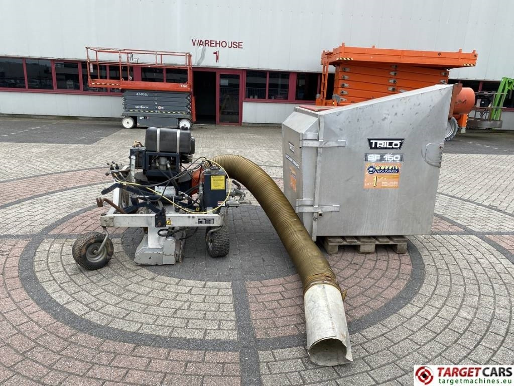 Trilo SF150 Leaf Vacuum Sweeper Unit - Kunnallis-/ Erikoisajoneuvot: kuva Trilo SF150 Leaf Vacuum Sweeper Unit - Kunnallis-/ Erikoisajoneuvot Trilo SF150 Leaf Vacuum Sweeper Unit - Kunnallis-/ Erikoisajoneuvot: kuva Trilo SF150 Leaf Vacuum Sweeper Unit - Kunnallis-/ Erikoisajoneuvot