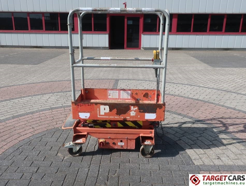 NSG POP UP Electric Push Scissor Work Lift 363cm - Saksilava: kuva NSG POP UP Electric Push Scissor Work Lift 363cm - Saksilava NSG POP UP Electric Push Scissor Work Lift 363cm - Saksilava: kuva NSG POP UP Electric Push Scissor Work Lift 363cm - Saksilava