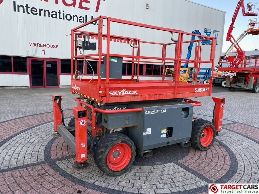 SkyJack SJ6826RT Diesel 4x4 Scissor 6826 Work Lift 992cm - Saksilava: kuva SkyJack SJ6826RT Diesel 4x4 Scissor 6826 Work Lift 992cm - Saksilava SkyJack SJ6826RT Diesel 4x4 Scissor 6826 Work Lift 992cm - Saksilava: kuva SkyJack SJ6826RT Diesel 4x4 Scissor 6826 Work Lift 992cm - Saksilava