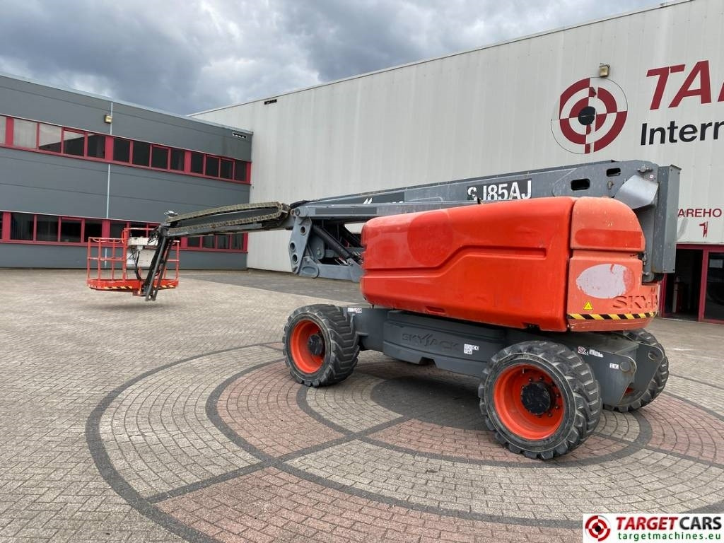 SkyJack SJ85AJ Articulated 4x4 Diesel Boom WorkLift 2791cm - Puomilava: kuva SkyJack SJ85AJ Articulated 4x4 Diesel Boom WorkLift 2791cm - Puomilava SkyJack SJ85AJ Articulated 4x4 Diesel Boom WorkLift 2791cm - Puomilava: kuva SkyJack SJ85AJ Articulated 4x4 Diesel Boom WorkLift 2791cm - Puomilava