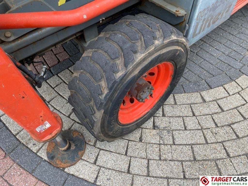 Saksilava SkyJack SJ8841 RT Diesel 4x4 Scissor Work Lift 1430cm: kuva Saksilava SkyJack SJ8841 RT Diesel 4x4 Scissor Work Lift 1430cm