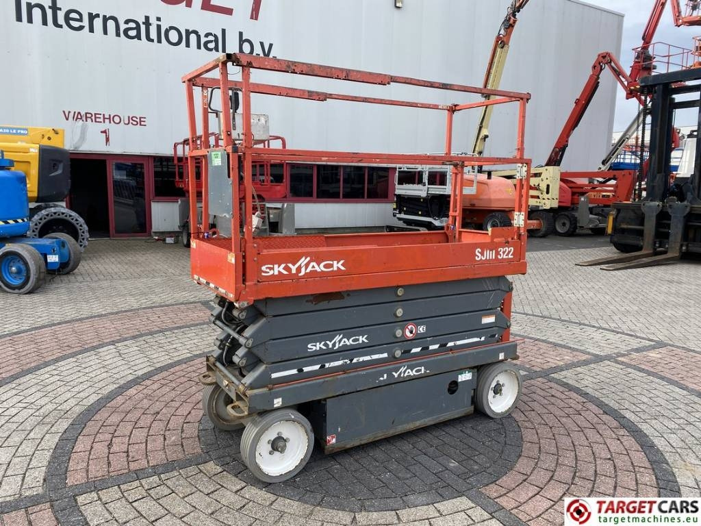 SkyJack SJIII-3226 Electric 3226 Scissor Work Lift 990cm - Saksilava: kuva SkyJack SJIII-3226 Electric 3226 Scissor Work Lift 990cm - Saksilava SkyJack SJIII-3226 Electric 3226 Scissor Work Lift 990cm - Saksilava: kuva SkyJack SJIII-3226 Electric 3226 Scissor Work Lift 990cm - Saksilava