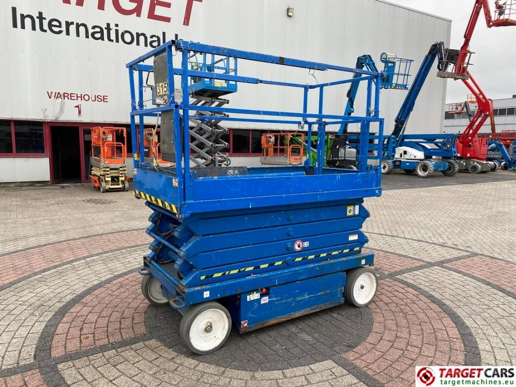 SkyJack SJIII-4632 Electric 4632 Scissor Work Lift 1170cm - Saksilava: kuva SkyJack SJIII-4632 Electric 4632 Scissor Work Lift 1170cm - Saksilava SkyJack SJIII-4632 Electric 4632 Scissor Work Lift 1170cm - Saksilava: kuva SkyJack SJIII-4632 Electric 4632 Scissor Work Lift 1170cm - Saksilava