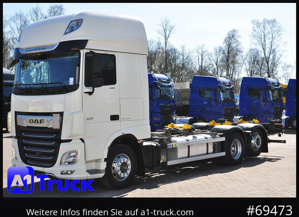 Konttialus/ Vaihtokuormatilat kuorma-auto DAF DAF XF 480 FAR SSC Intarder Multiwechsler, 7.82: kuva Konttialus/ Vaihtokuormatilat kuorma-auto DAF DAF XF 480 FAR SSC Intarder Multiwechsler, 7.82