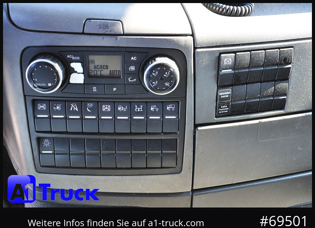 Kuljetin kuorma-auto MAN 18.400 TGX, Autotransporter Kässbohrer,: kuva Kuljetin kuorma-auto MAN 18.400 TGX, Autotransporter Kässbohrer,