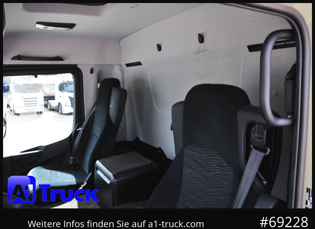 MERCEDES-BENZ Arocs 4151 BB, Allrad 8x8, Navi - Kippiauto kuorma-auto: kuva MERCEDES-BENZ Arocs 4151 BB, Allrad 8x8, Navi - Kippiauto kuorma-auto MERCEDES-BENZ Arocs 4151 BB, Allrad 8x8, Navi - Kippiauto kuorma-auto: kuva MERCEDES-BENZ Arocs 4151 BB, Allrad 8x8, Navi - Kippiauto kuorma-auto