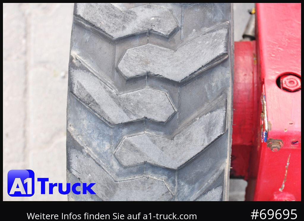 MOFETT Z2-3F-2530, Mitnahmestapler, 2500kg, Kooi Aap - Dieseltrukki: kuva MOFETT Z2-3F-2530, Mitnahmestapler, 2500kg, Kooi Aap - Dieseltrukki MOFETT Z2-3F-2530, Mitnahmestapler, 2500kg, Kooi Aap - Dieseltrukki: kuva MOFETT Z2-3F-2530, Mitnahmestapler, 2500kg, Kooi Aap - Dieseltrukki