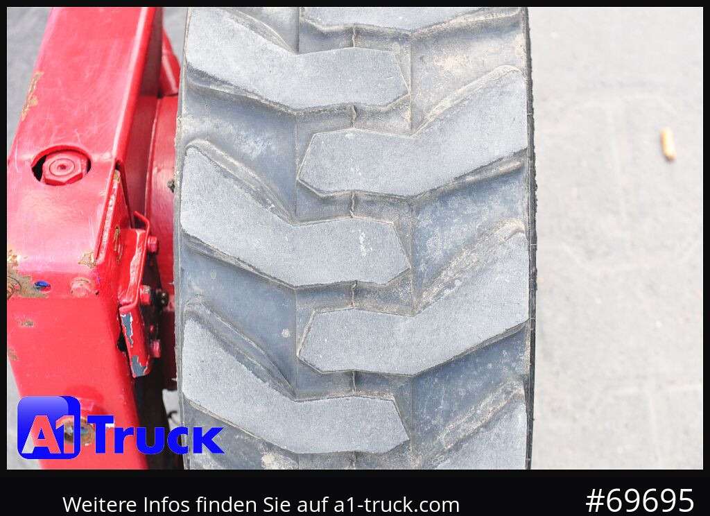 MOFETT Z2-3F-2530, Mitnahmestapler, 2500kg, Kooi Aap - Dieseltrukki: kuva MOFETT Z2-3F-2530, Mitnahmestapler, 2500kg, Kooi Aap - Dieseltrukki MOFETT Z2-3F-2530, Mitnahmestapler, 2500kg, Kooi Aap - Dieseltrukki: kuva MOFETT Z2-3F-2530, Mitnahmestapler, 2500kg, Kooi Aap - Dieseltrukki