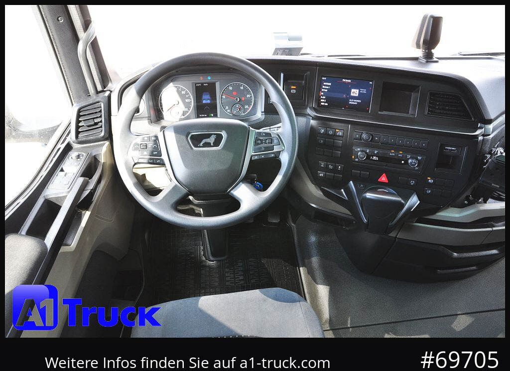 MAN TGX 18,480 BLS Intarder Standklima, Soundsysem - Vetopöytäauto: kuva MAN TGX 18,480 BLS Intarder Standklima, Soundsysem - Vetopöytäauto MAN TGX 18,480 BLS Intarder Standklima, Soundsysem - Vetopöytäauto: kuva MAN TGX 18,480 BLS Intarder Standklima, Soundsysem - Vetopöytäauto