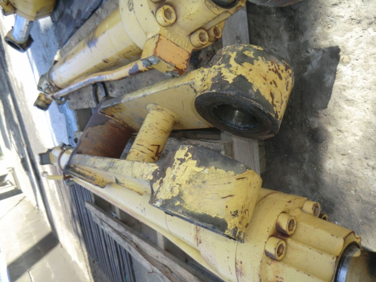 Caterpillar 317B LN BIELLA - Päällirakenne ja ulkopinta - Rakennuskoneet: kuva Caterpillar 317B LN BIELLA - Päällirakenne ja ulkopinta - Rakennuskoneet Caterpillar 317B LN BIELLA - Päällirakenne ja ulkopinta - Rakennuskoneet: kuva Caterpillar 317B LN BIELLA - Päällirakenne ja ulkopinta - Rakennuskoneet