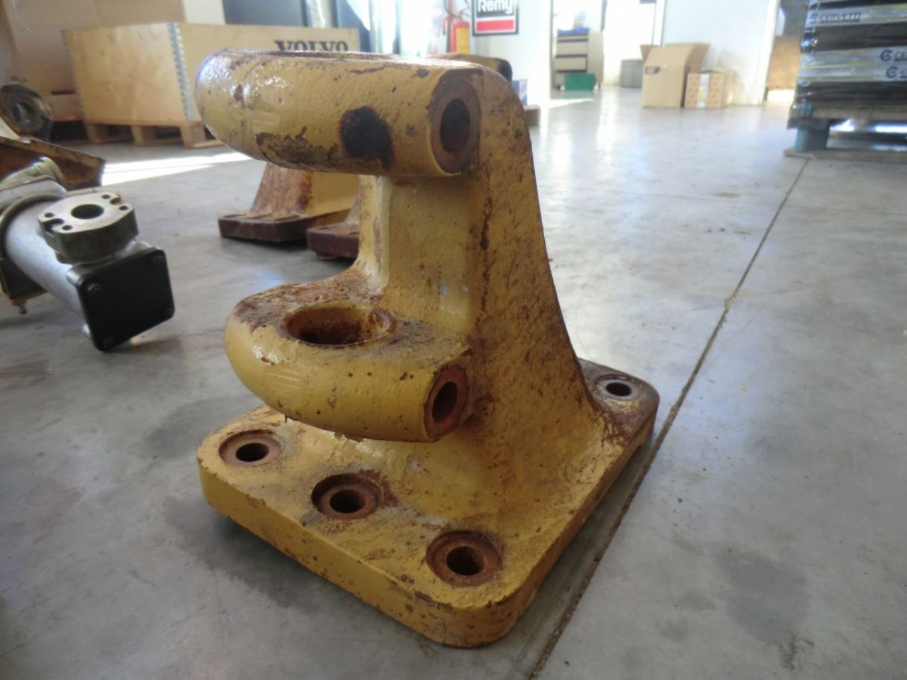 Caterpillar 735 Supporto barra equilibratrice frontale - Päällirakenne ja ulkopinta - Rakennuskoneet: kuva Caterpillar 735 Supporto barra equilibratrice frontale - Päällirakenne ja ulkopinta - Rakennuskoneet Caterpillar 735 Supporto barra equilibratrice frontale - Päällirakenne ja ulkopinta - Rakennuskoneet: kuva Caterpillar 735 Supporto barra equilibratrice frontale - Päällirakenne ja ulkopinta - Rakennuskoneet