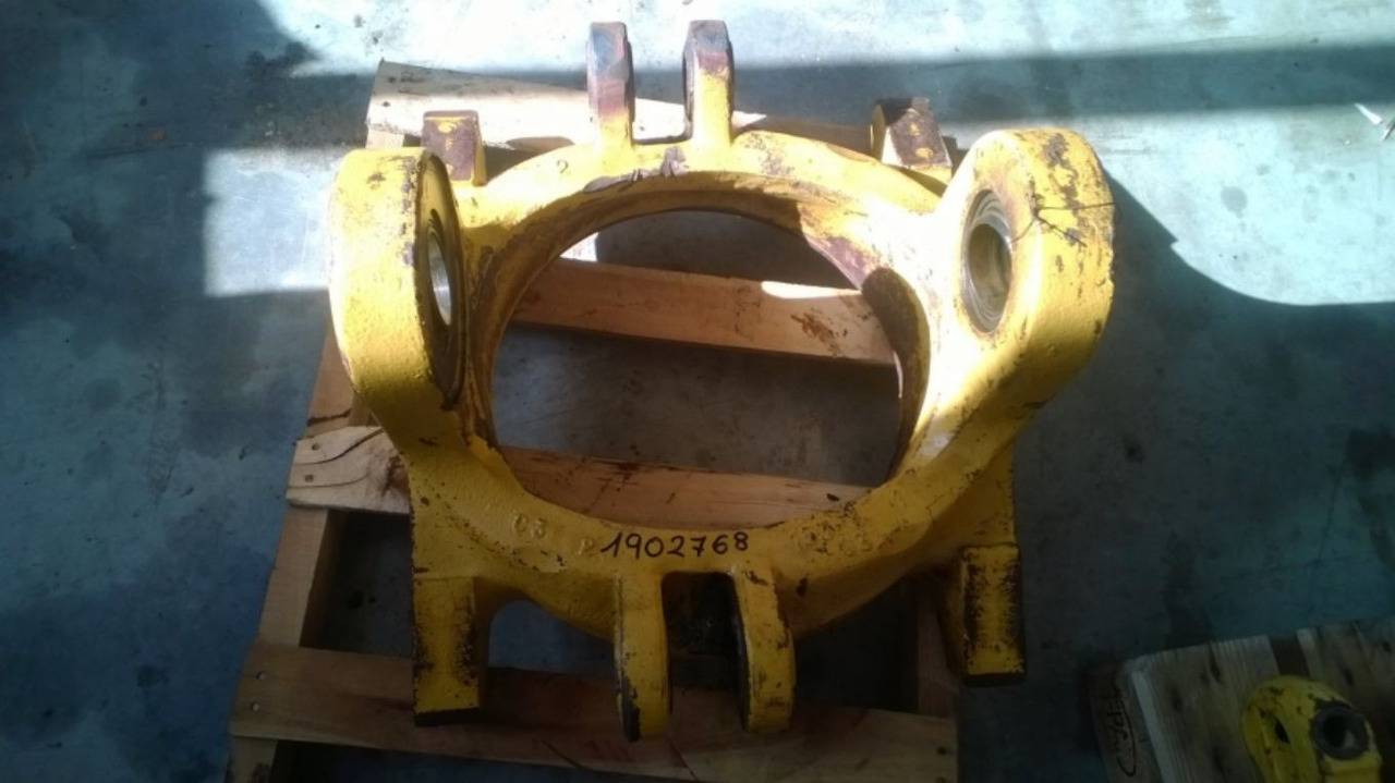 Caterpillar 735 Supporto perno snodo centrale - Päällirakenne ja ulkopinta - Rakennuskoneet: kuva Caterpillar 735 Supporto perno snodo centrale - Päällirakenne ja ulkopinta - Rakennuskoneet Caterpillar 735 Supporto perno snodo centrale - Päällirakenne ja ulkopinta - Rakennuskoneet: kuva Caterpillar 735 Supporto perno snodo centrale - Päällirakenne ja ulkopinta - Rakennuskoneet