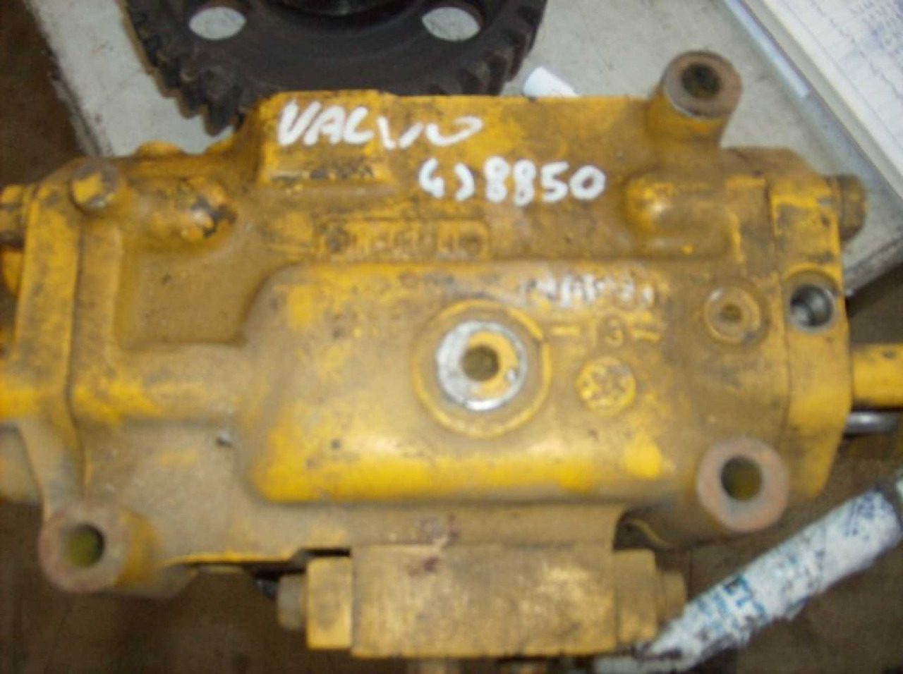 Caterpillar 988 VALVOLA - Venttiili - Rakennuskoneet: kuva Caterpillar 988 VALVOLA - Venttiili - Rakennuskoneet Caterpillar 988 VALVOLA - Venttiili - Rakennuskoneet: kuva Caterpillar 988 VALVOLA - Venttiili - Rakennuskoneet