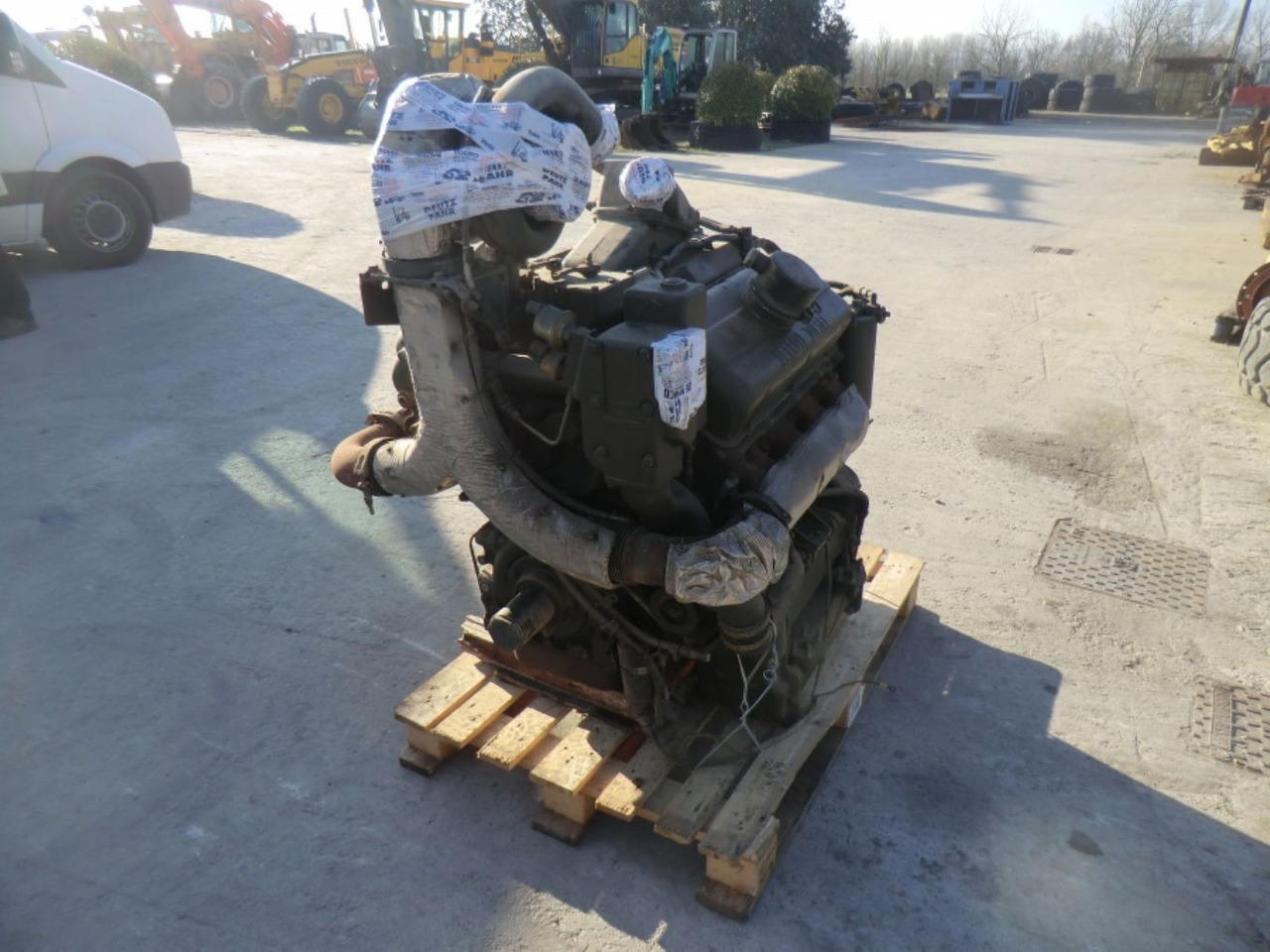 DETROIT DIESEL 8V53 MOTORE MARINO USATO COMPLETO DI TURBO E MOTORINO DI AVVIAMENTO. - Moottori - Rakennuskoneet: kuva DETROIT DIESEL 8V53 MOTORE MARINO USATO COMPLETO DI TURBO E MOTORINO DI AVVIAMENTO. - Moottori - Rakennuskoneet DETROIT DIESEL 8V53 MOTORE MARINO USATO COMPLETO DI TURBO E MOTORINO DI AVVIAMENTO. - Moottori - Rakennuskoneet: kuva DETROIT DIESEL 8V53 MOTORE MARINO USATO COMPLETO DI TURBO E MOTORINO DI AVVIAMENTO. - Moottori - Rakennuskoneet