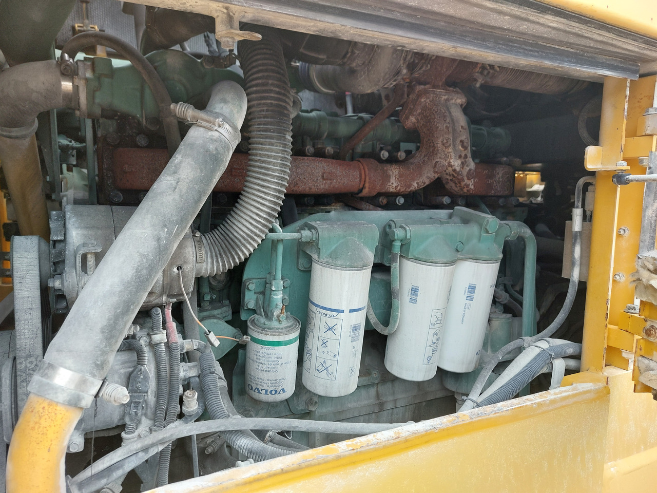 Pyöräkuormaaja VOLVO L330E HDBH: kuva Pyöräkuormaaja VOLVO L330E HDBH