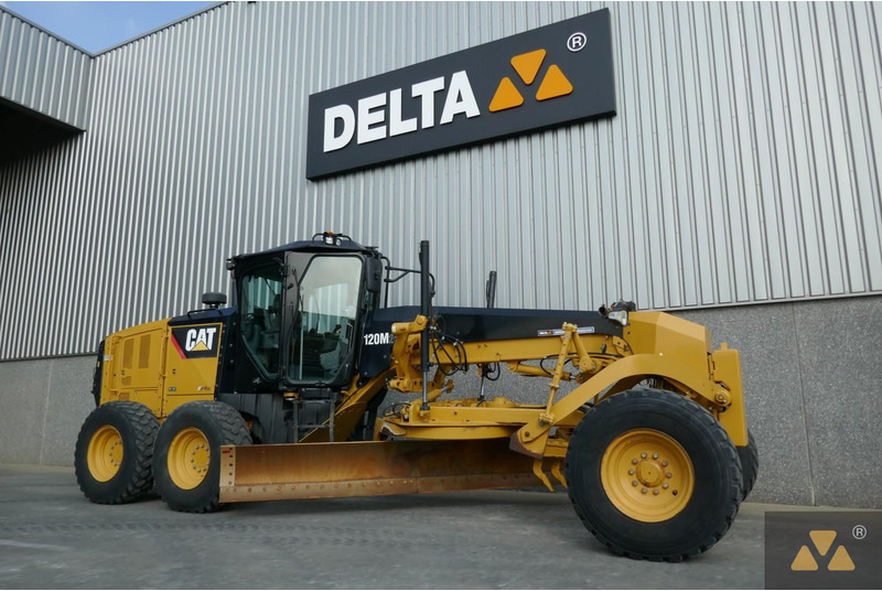 Caterpillar 120M2 - Tiehöylä: kuva Caterpillar 120M2 - Tiehöylä Caterpillar 120M2 - Tiehöylä: kuva Caterpillar 120M2 - Tiehöylä