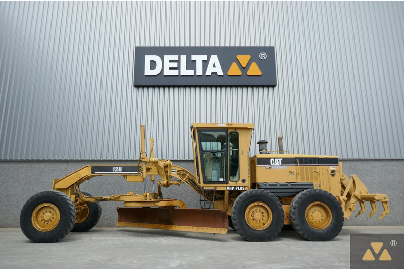 Caterpillar 12H - Tiehöylä: kuva Caterpillar 12H - Tiehöylä Caterpillar 12H - Tiehöylä: kuva Caterpillar 12H - Tiehöylä