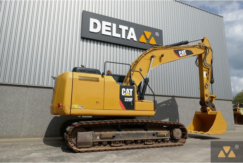 Caterpillar 320FL - Telakaivukone: kuva Caterpillar 320FL - Telakaivukone Caterpillar 320FL - Telakaivukone: kuva Caterpillar 320FL - Telakaivukone