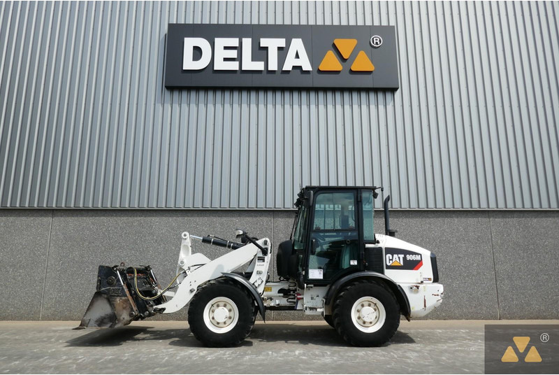 Caterpillar 906M - Pyöräkuormaaja: kuva Caterpillar 906M - Pyöräkuormaaja Caterpillar 906M - Pyöräkuormaaja: kuva Caterpillar 906M - Pyöräkuormaaja