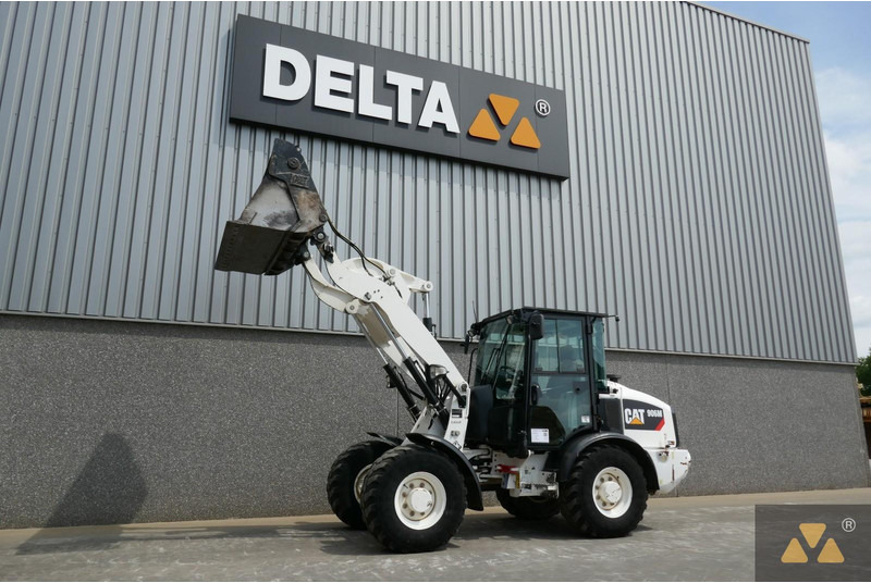 Caterpillar 906M - Pyöräkuormaaja: kuva Caterpillar 906M - Pyöräkuormaaja Caterpillar 906M - Pyöräkuormaaja: kuva Caterpillar 906M - Pyöräkuormaaja