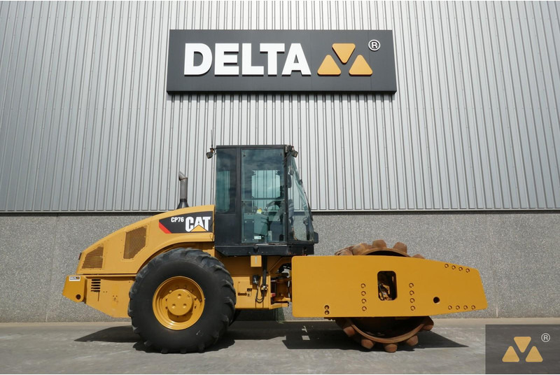 Caterpillar CP76 - Jyrä: kuva Caterpillar CP76 - Jyrä Caterpillar CP76 - Jyrä: kuva Caterpillar CP76 - Jyrä