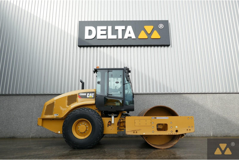 Caterpillar CS66B - Jyrä: kuva Caterpillar CS66B - Jyrä Caterpillar CS66B - Jyrä: kuva Caterpillar CS66B - Jyrä