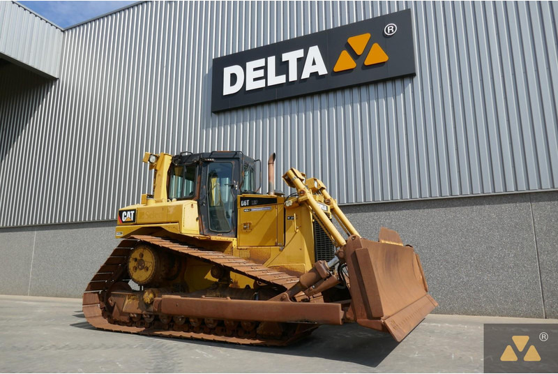 Caterpillar D6T LGP - Puskutraktori: kuva Caterpillar D6T LGP - Puskutraktori Caterpillar D6T LGP - Puskutraktori: kuva Caterpillar D6T LGP - Puskutraktori
