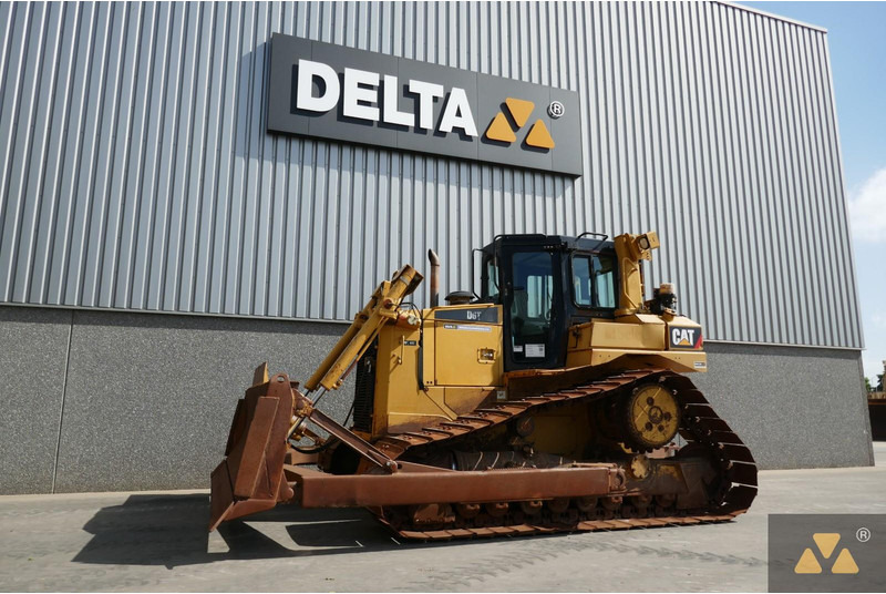 Caterpillar D6T LGP - Puskutraktori: kuva Caterpillar D6T LGP - Puskutraktori Caterpillar D6T LGP - Puskutraktori: kuva Caterpillar D6T LGP - Puskutraktori
