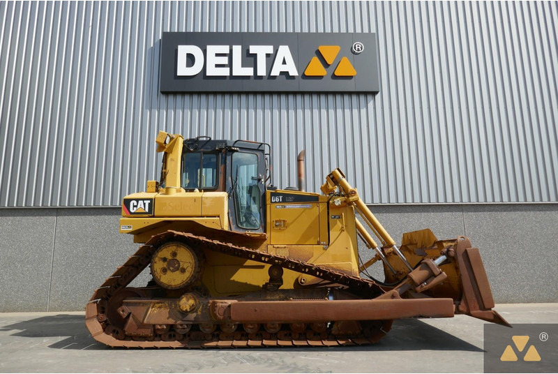 Caterpillar D6T LGP - Puskutraktori: kuva Caterpillar D6T LGP - Puskutraktori Caterpillar D6T LGP - Puskutraktori: kuva Caterpillar D6T LGP - Puskutraktori