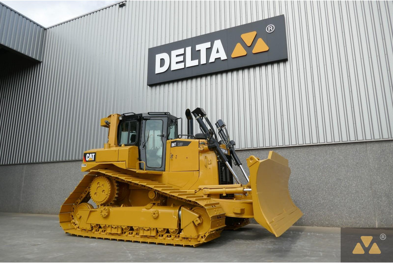 Caterpillar D6T LGP - Puskutraktori: kuva Caterpillar D6T LGP - Puskutraktori Caterpillar D6T LGP - Puskutraktori: kuva Caterpillar D6T LGP - Puskutraktori