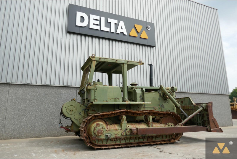 Caterpillar D7F Ex-army - Puskutraktori: kuva Caterpillar D7F Ex-army - Puskutraktori Caterpillar D7F Ex-army - Puskutraktori: kuva Caterpillar D7F Ex-army - Puskutraktori