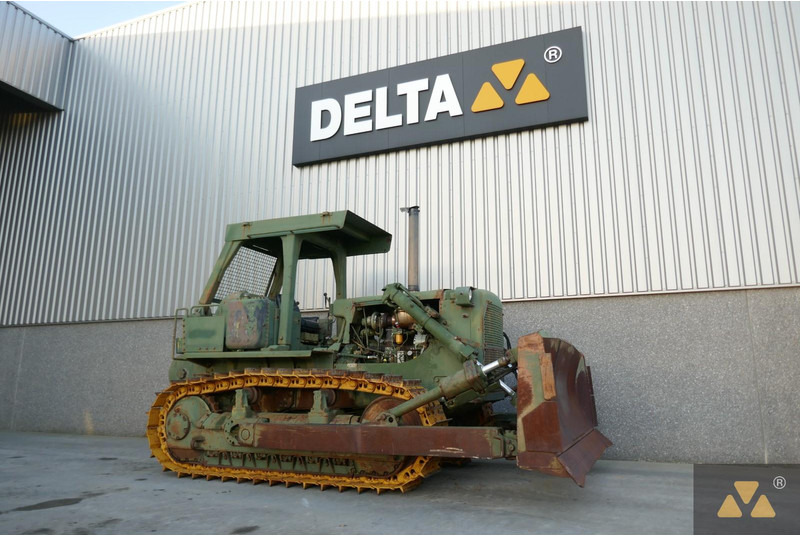 Caterpillar D7G Ex-army - Puskutraktori: kuva Caterpillar D7G Ex-army - Puskutraktori Caterpillar D7G Ex-army - Puskutraktori: kuva Caterpillar D7G Ex-army - Puskutraktori
