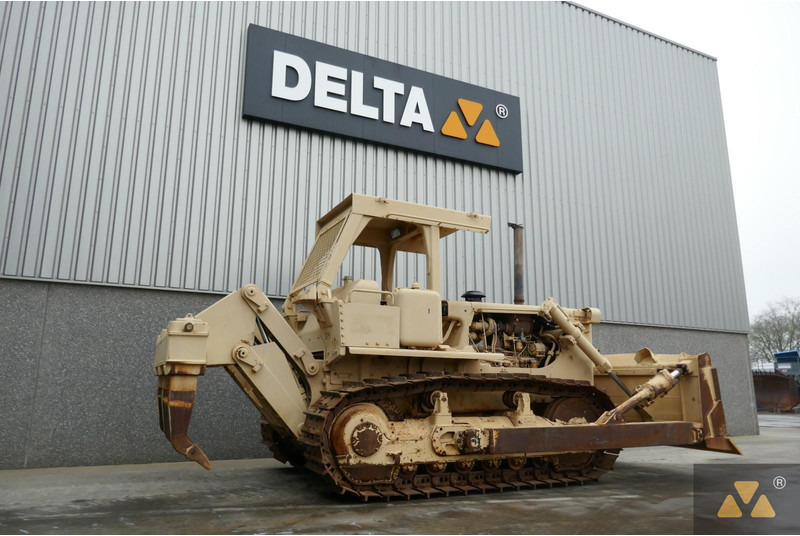 Caterpillar D7G Ex-army - Puskutraktori: kuva Caterpillar D7G Ex-army - Puskutraktori Caterpillar D7G Ex-army - Puskutraktori: kuva Caterpillar D7G Ex-army - Puskutraktori
