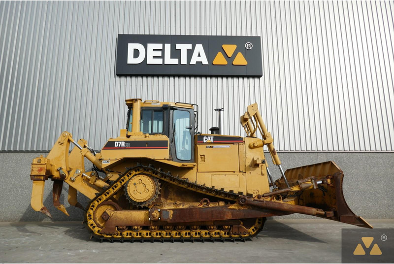 Caterpillar D7R XR Series II - Puskutraktori: kuva Caterpillar D7R XR Series II - Puskutraktori Caterpillar D7R XR Series II - Puskutraktori: kuva Caterpillar D7R XR Series II - Puskutraktori