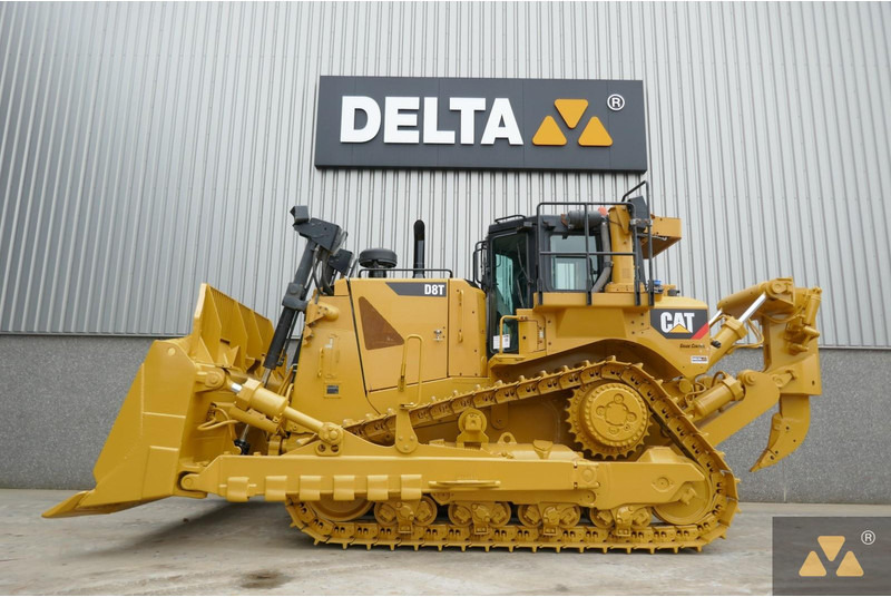 Caterpillar D8T - Puskutraktori: kuva Caterpillar D8T - Puskutraktori Caterpillar D8T - Puskutraktori: kuva Caterpillar D8T - Puskutraktori