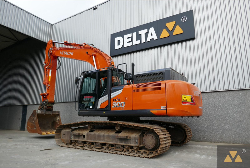 Hitachi ZX300LC-7 - Telakaivukone: kuva Hitachi ZX300LC-7 - Telakaivukone Hitachi ZX300LC-7 - Telakaivukone: kuva Hitachi ZX300LC-7 - Telakaivukone