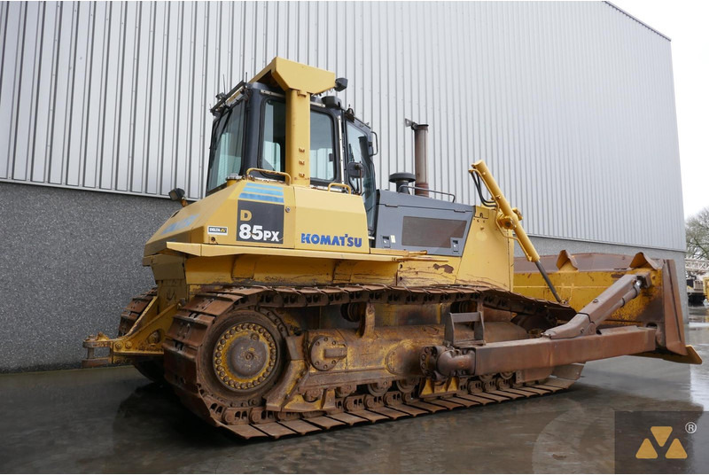 Komatsu D85PX-15 - Puskutraktori: kuva Komatsu D85PX-15 - Puskutraktori Komatsu D85PX-15 - Puskutraktori: kuva Komatsu D85PX-15 - Puskutraktori