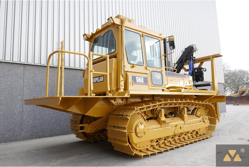 Caterpillar D6E Welding Tractor - Rakennuskoneet: kuva Caterpillar D6E Welding Tractor - Rakennuskoneet Caterpillar D6E Welding Tractor - Rakennuskoneet: kuva Caterpillar D6E Welding Tractor - Rakennuskoneet
